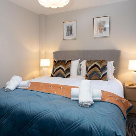 Modern 2 Bdr Apartment At Queens By Belfast City Breaks Экстерьер фото