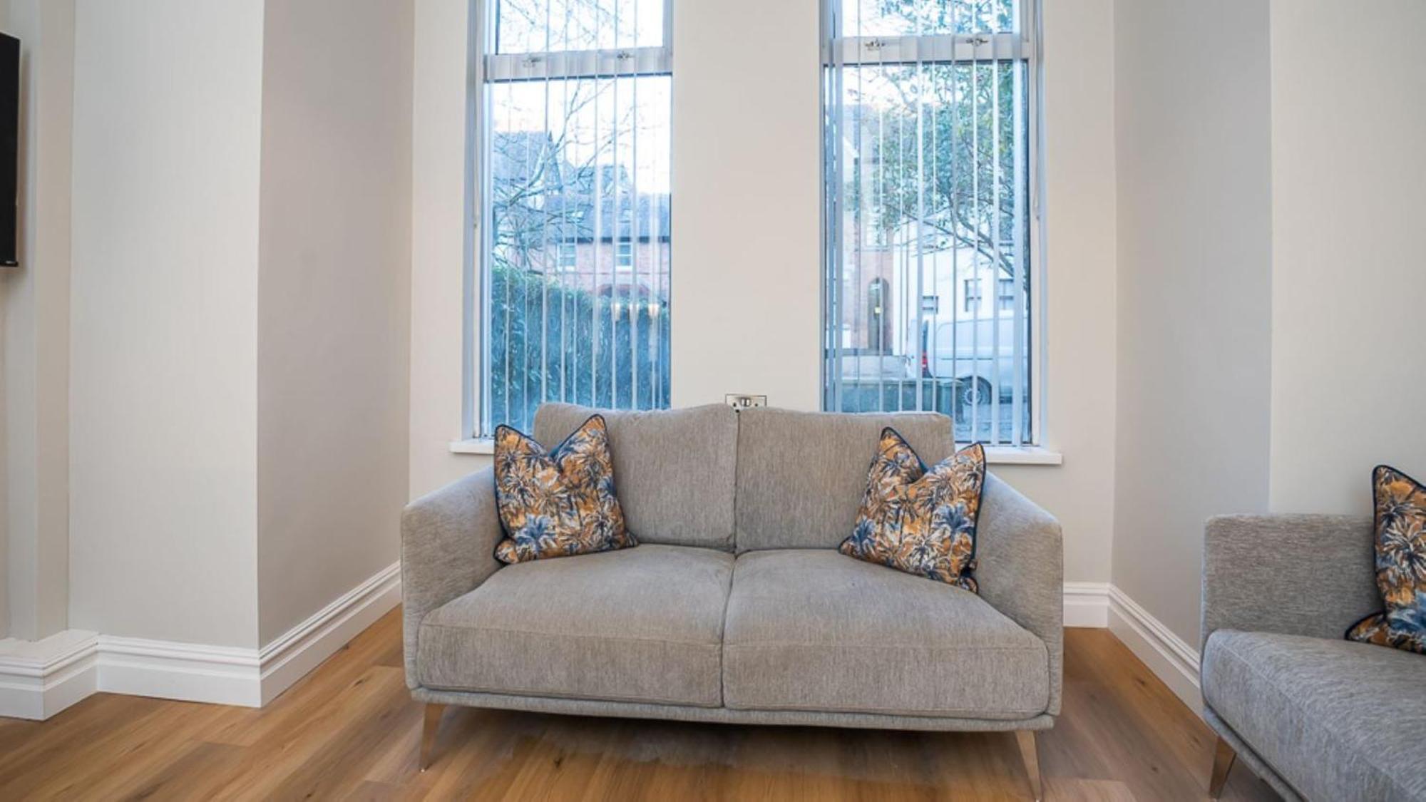 Modern 2 Bdr Apartment At Queens By Belfast City Breaks Экстерьер фото