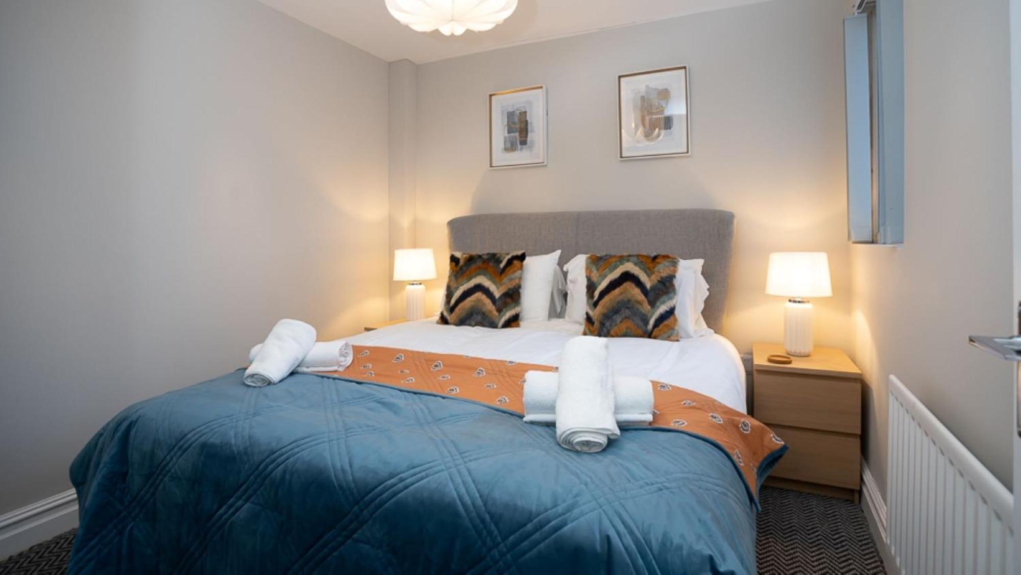 Modern 2 Bdr Apartment At Queens By Belfast City Breaks Экстерьер фото